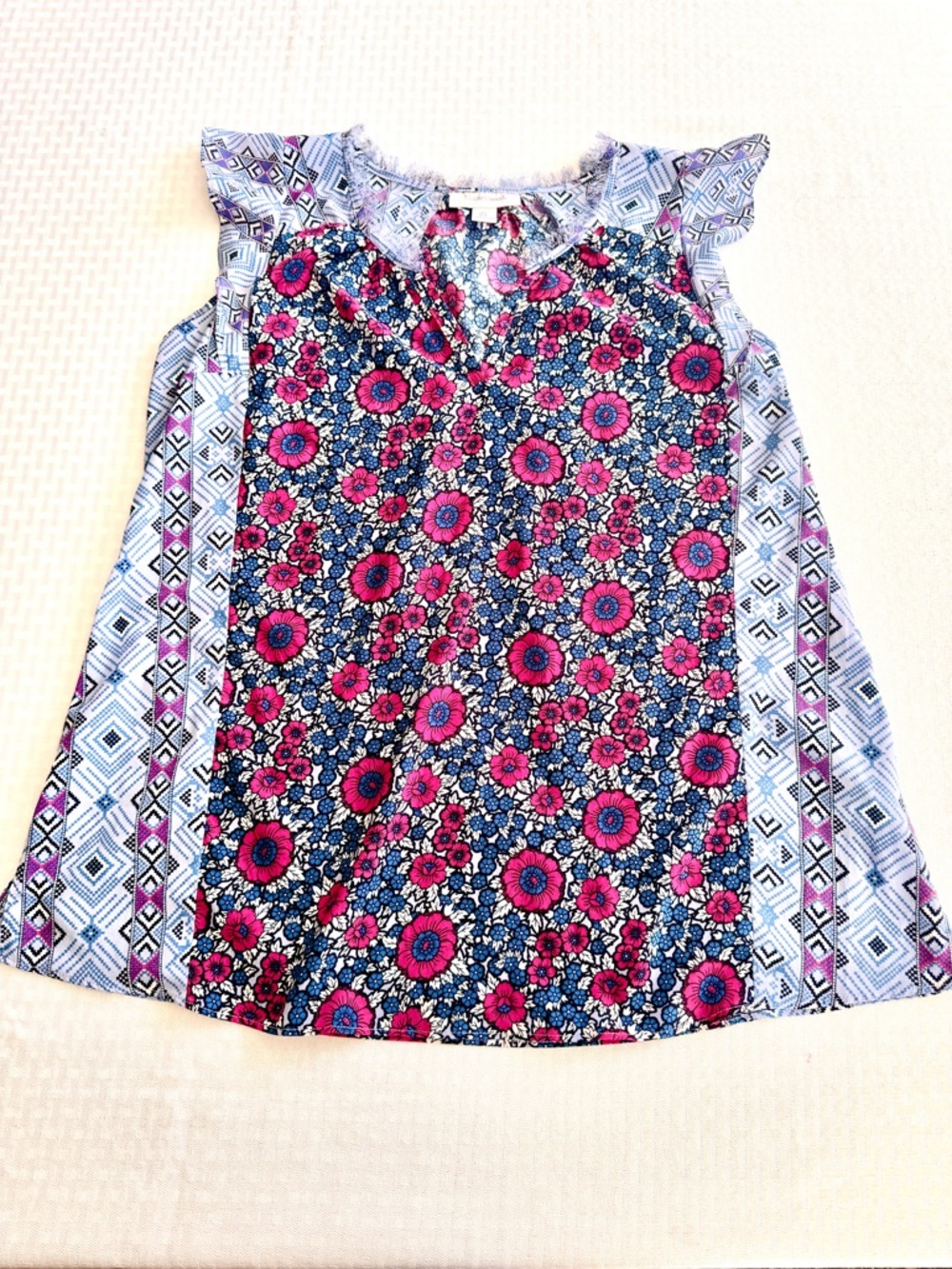Motherhood Maternity Floral Geometric Mixed Print Flutter Sleeve Top Blue Pink L